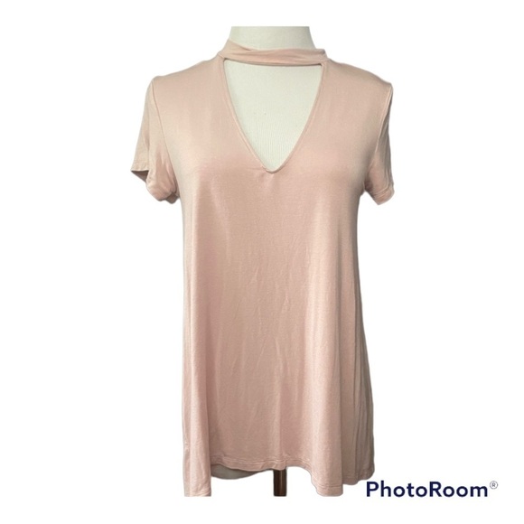 AMERICAN Eagle Outfitters soft and sexy pink open neck tee size: S - Picture 1 of 5